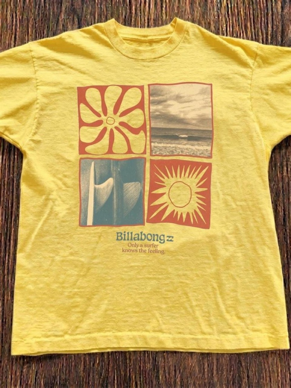 Gildan Yellowhaze Graphic Short Sleeve Tee